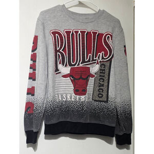 Men's Chicago Bulls Gray Red Sweatshirt S
